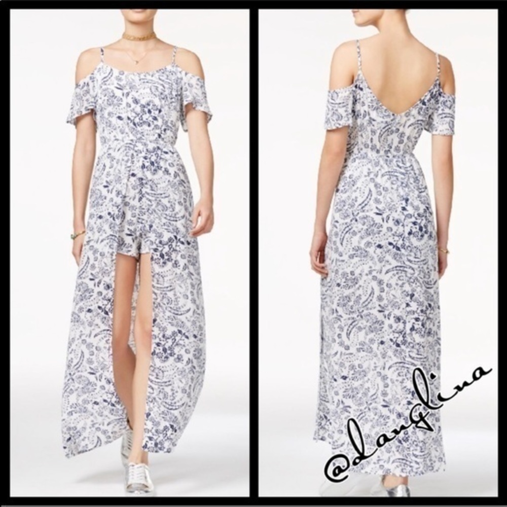 ❣️ Sale was 45$ down sizing ❣️ Cold shoulder maxi romper